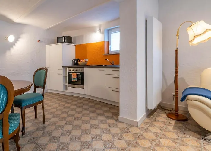 Apartament Schusters Haus - *